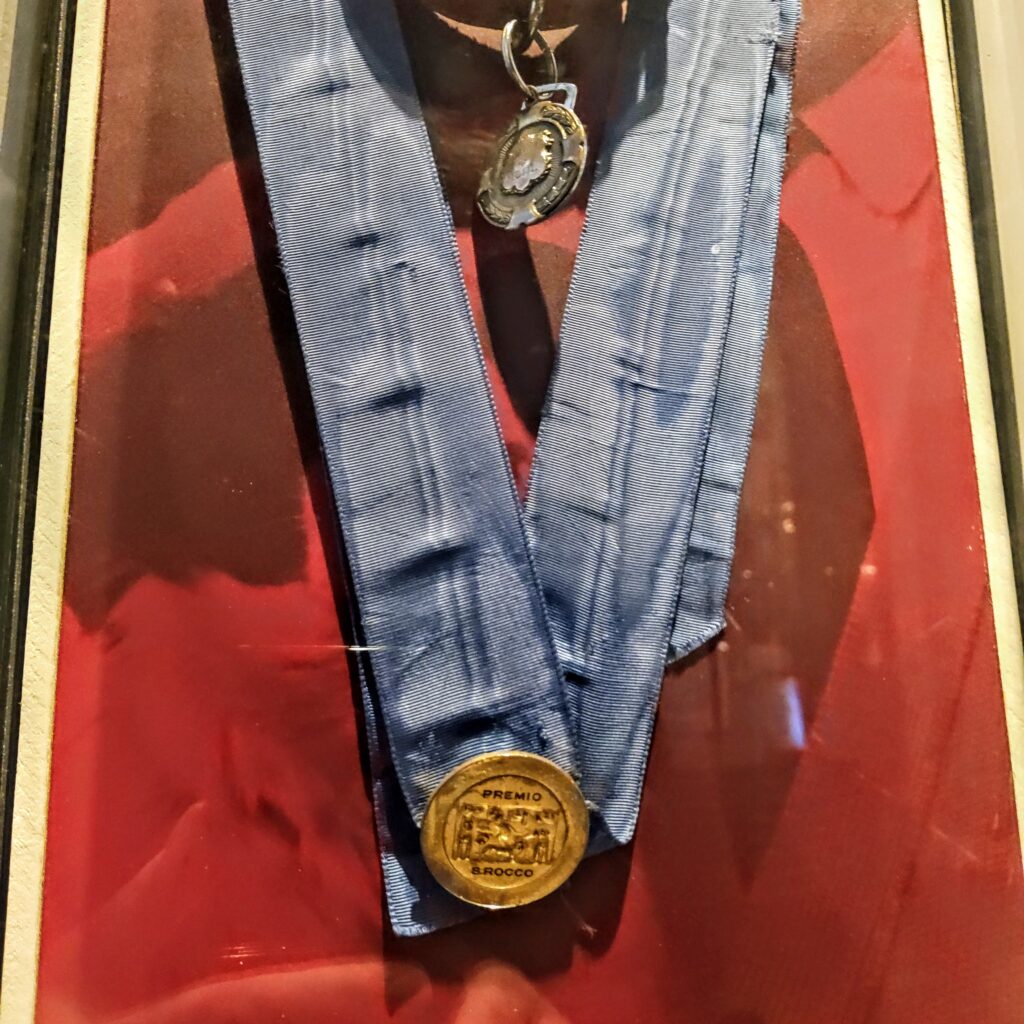 pickles the dog medals 1966