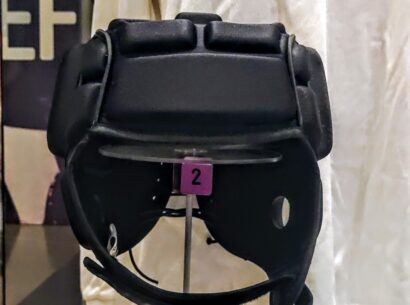 petr cech headguard