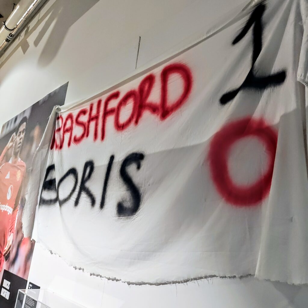 Marcus Rashford bedsheet banner