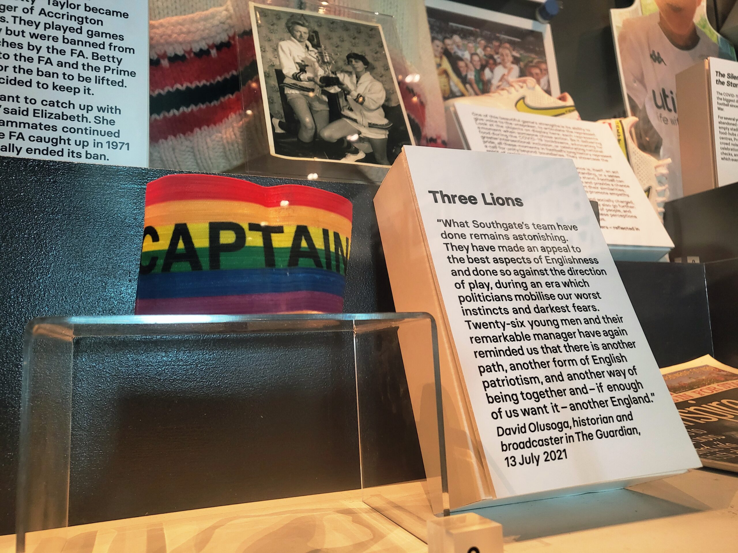 rainbow armband